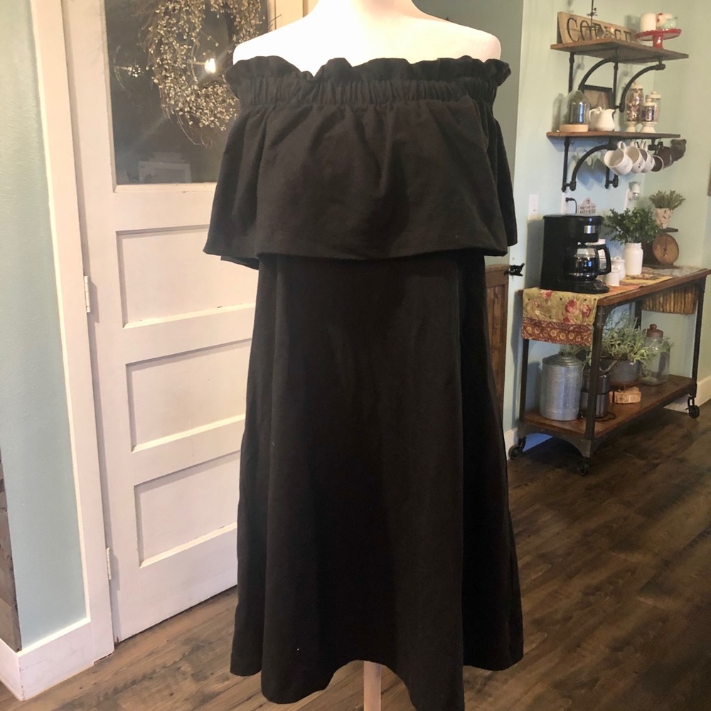 🦋H&M Off the Shoulder Dress